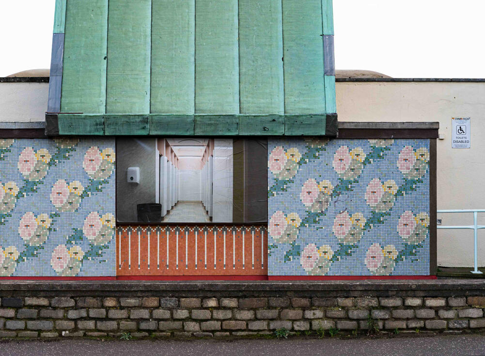 Portobello public loo