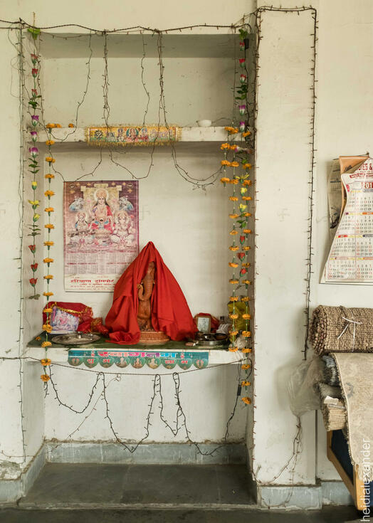 Shrine, Delhi India Shrine, Delhi India
