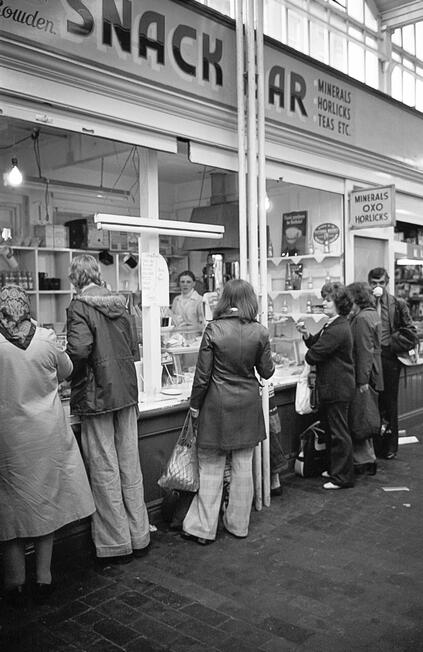 30. Snackbar, Ann Goddard, Stockport Collection
