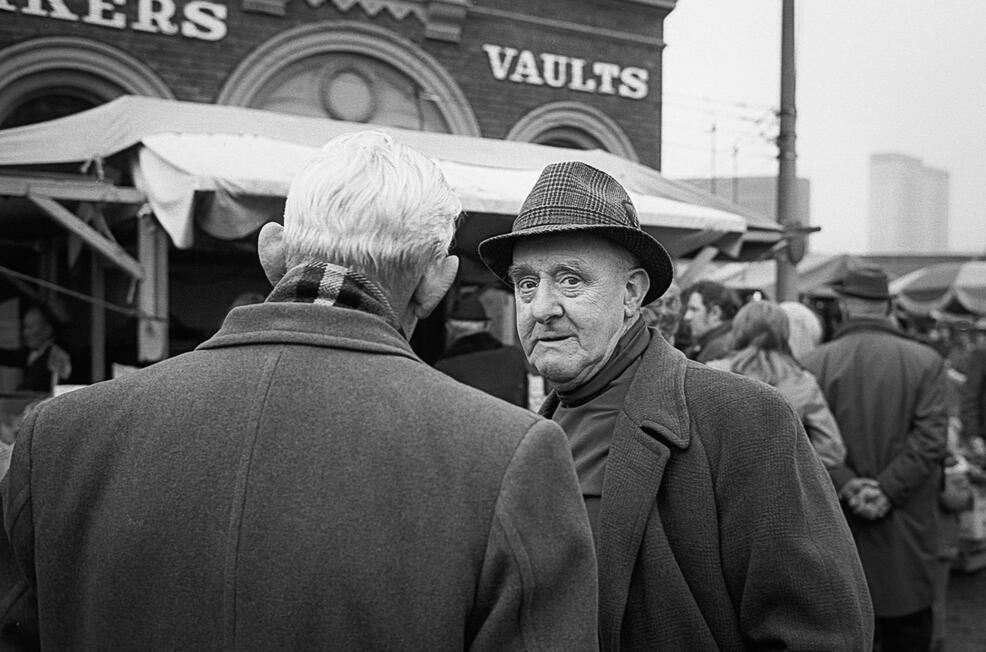 61. Bakers Vaults Gentlemen, Stockport Collection